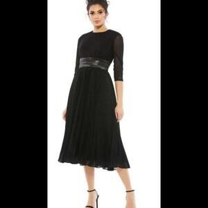 (GB1) SHIMMERING 3/4 SLEEVE A-LINE MIDI DRESS MSRP $498